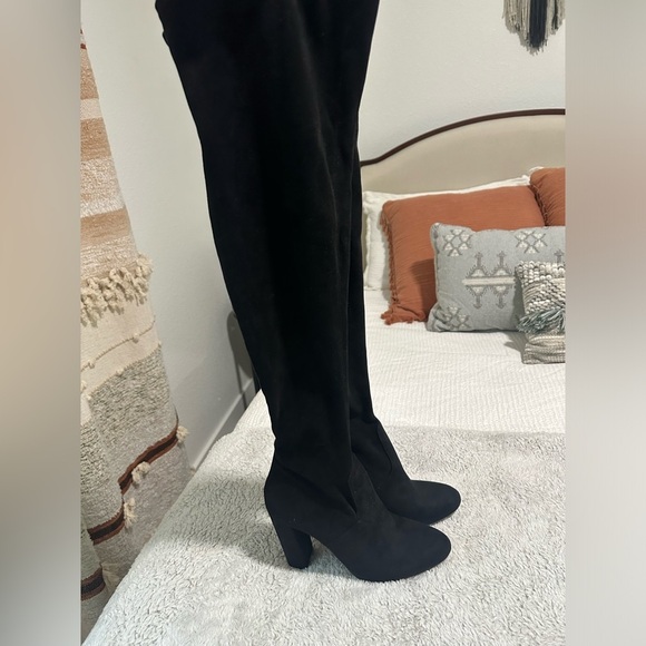 Steve Madden Shoes - Steve Madden Women's Size 7.5 Black Faux Suede Over The Knee Boots Block Heel